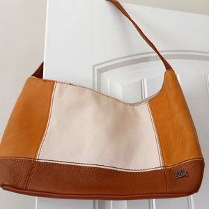 Tri-color leather handbag
